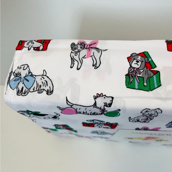 Cynthia Rowley Puppy Cheer Queen Size Sheet Set Presents Bows Ornaments Gifts - Picture 6 of 12